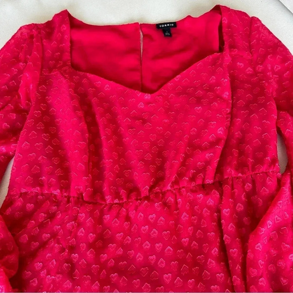 Torrid Valentine’s Day Chic Red Chiffon Heart Flowy Long Sleeve Peplum Blouse - Picture 4 of 8